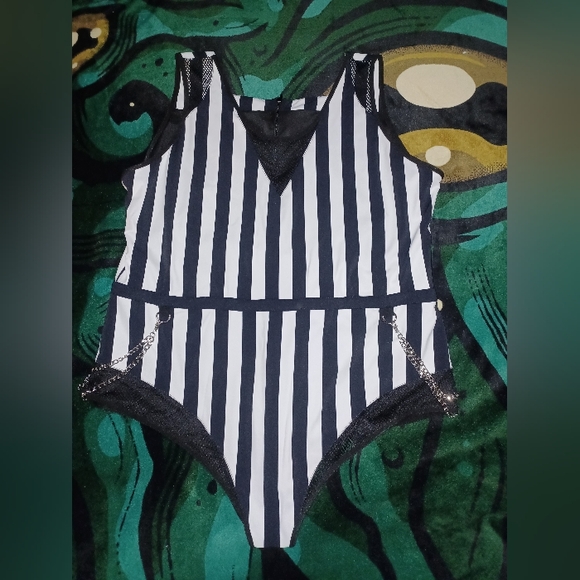 Forest Ink Beetle Chain Piece Swimsuit - Picture 2 of 3